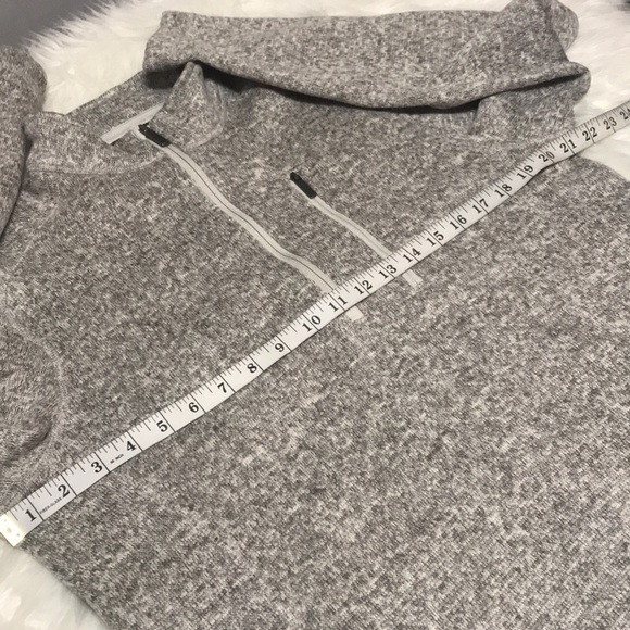 Woolrich Gray Fleece Pullover Sz Medium - Picture 3 of 10